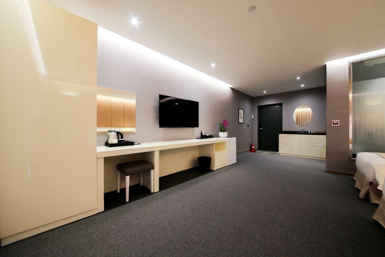 Incheon Stay Hotel Extérieur photo